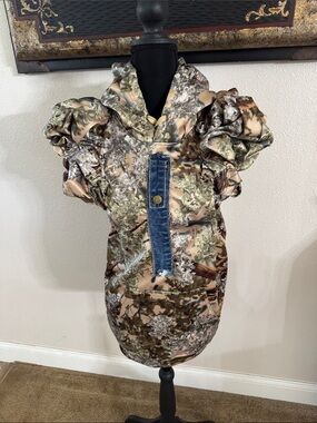 Ruffled Camo Hoodie Sweater - Tan/Green